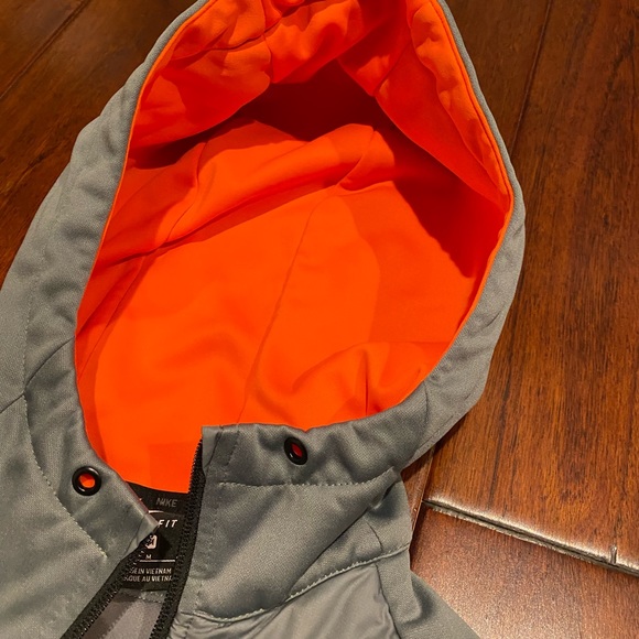 Nike dri-fit jacket - Picture 4 of 9